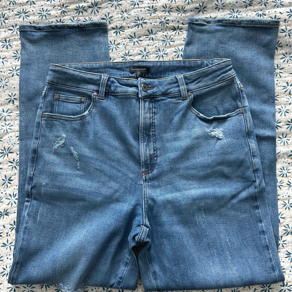Universal Standard Straight Leg Jeans — Medium Blue Wash